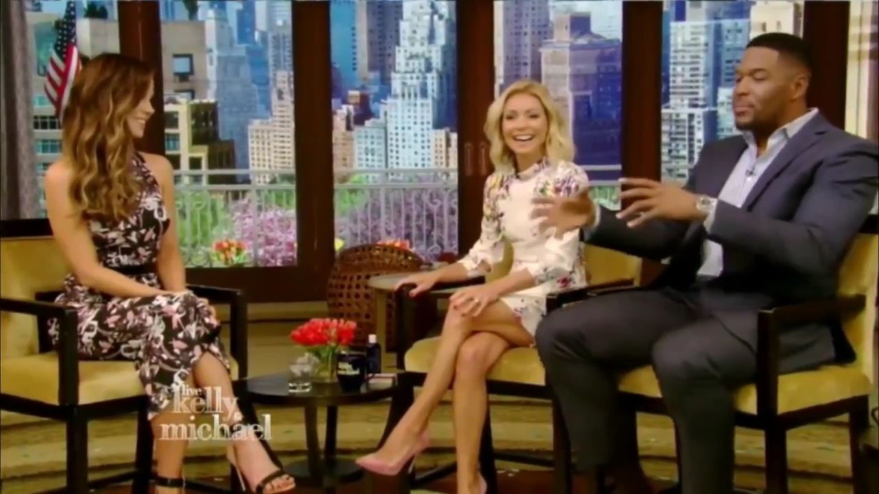 LivewithKelly-05-12-2016-182.jpg