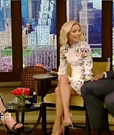 LivewithKelly-05-12-2016-270.jpg
